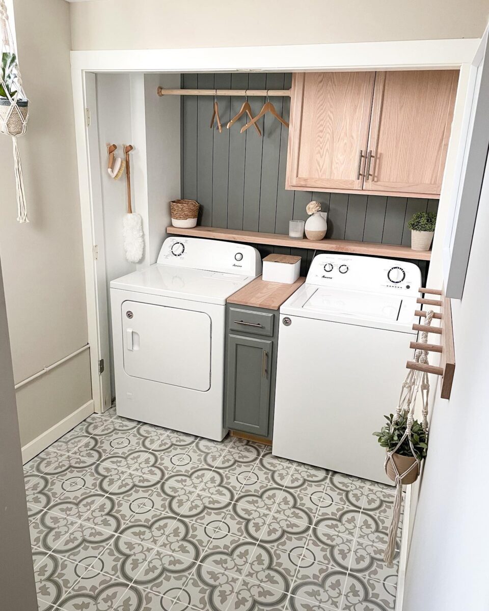 20 Small Laundry Room Ideas That Are Space-Saving and Stylish